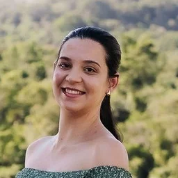 Mírian Ferreira